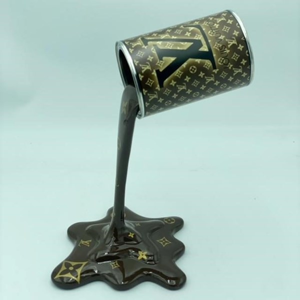 LV Pan Can