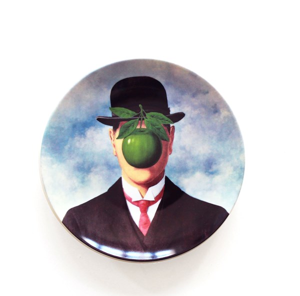 René Magritte Plate La Grande Guerre